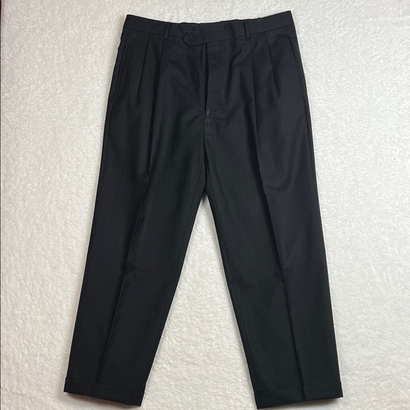 Jos. A. Bank Charcoal Men's Suit 40 Regular - Picture 9 of 14